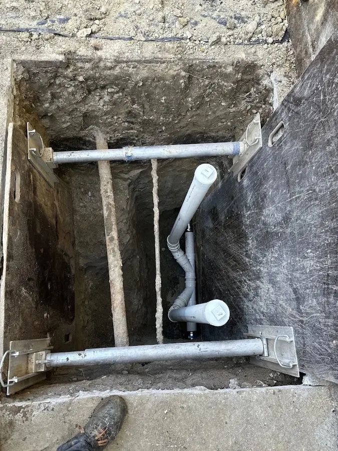 Experienced plumber completing Gas Line Repair work in Primera